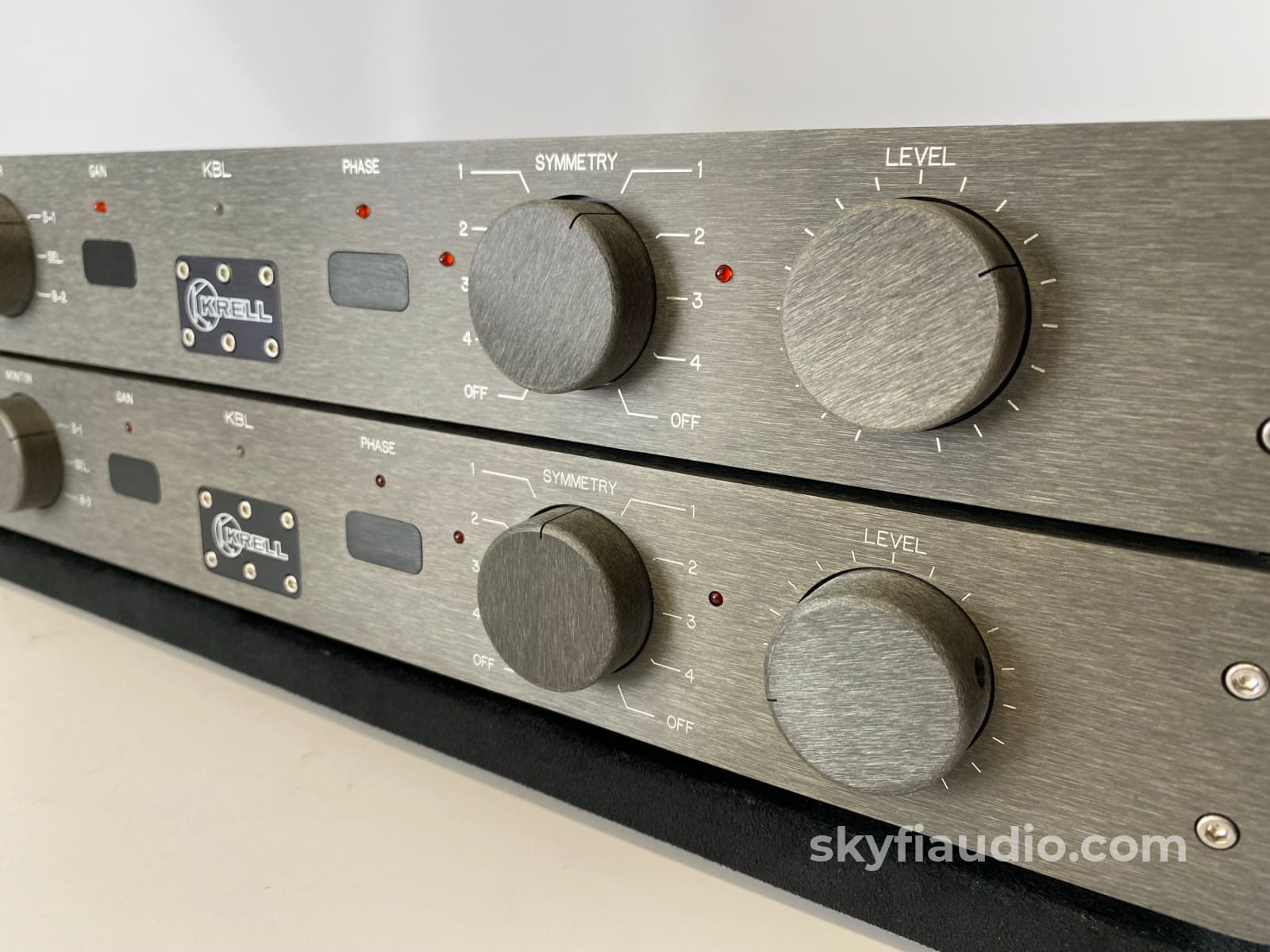 Krell Kbl Dual Mono Preamp Stack With Dual Power Supplies Preamplifier