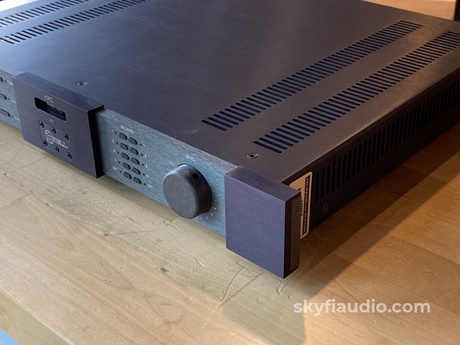Krell Krc Preamplifier With Separate Power Supply