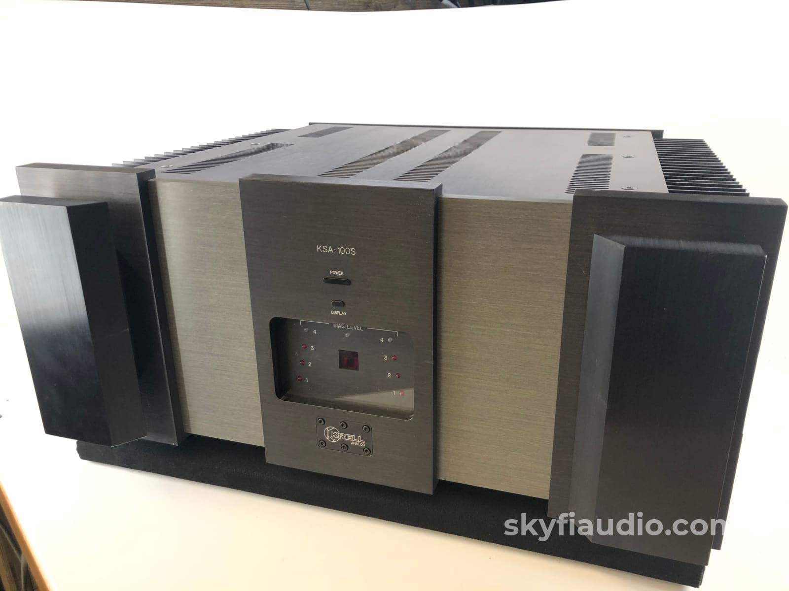 Krell Ksa-100S Amplifier - 100W Class A Without The Heat!