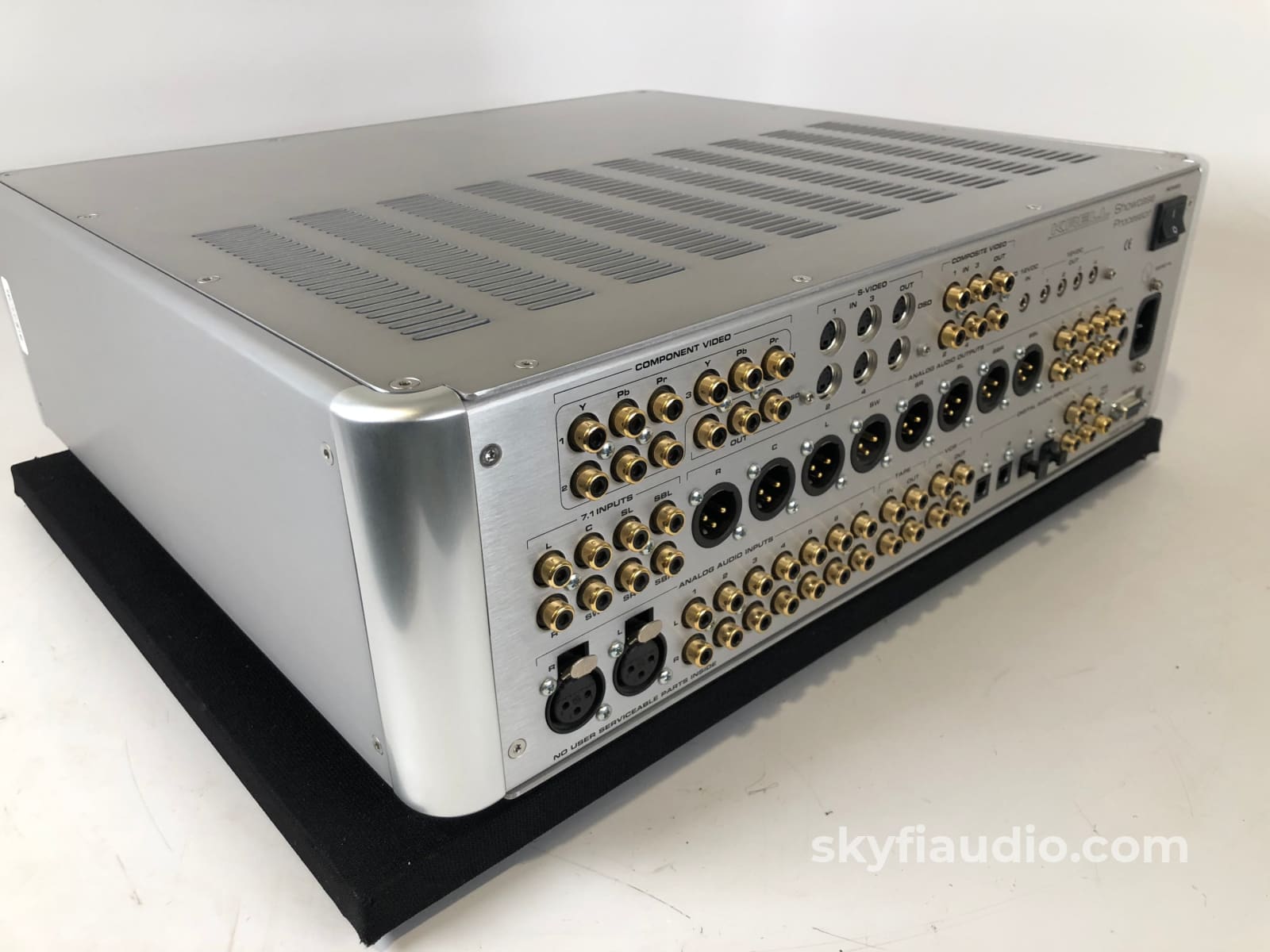 Krell Showcase Home Theater Thx Processor / Two Channel Preamp Preamplifier
