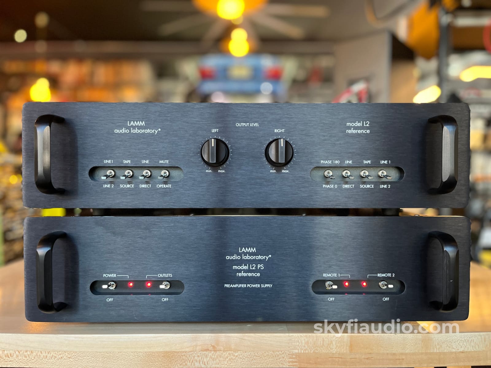 Lamm L2 Reference Hybrid Preampliier Preamplifier