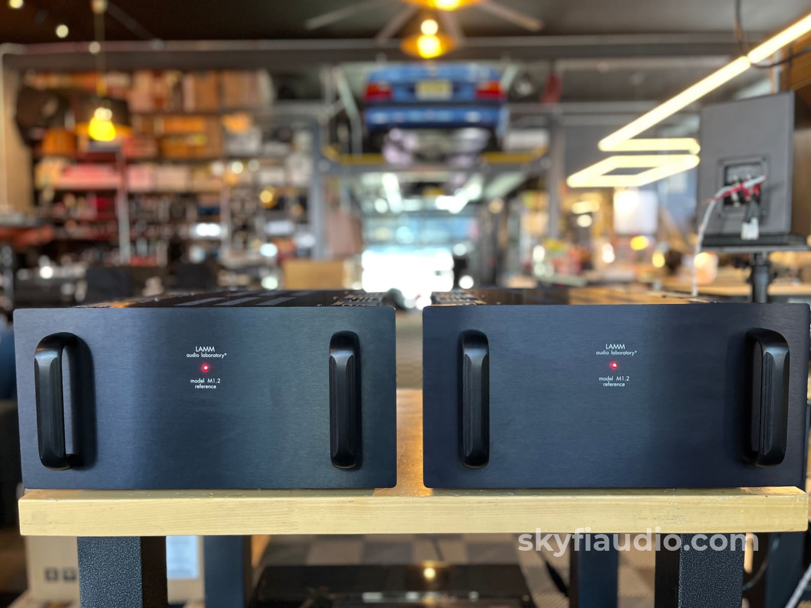 Lamm M1.2 Reference Monoblock Amplifier Pair Class A Tube / MOSFET Hybrid Amplifier