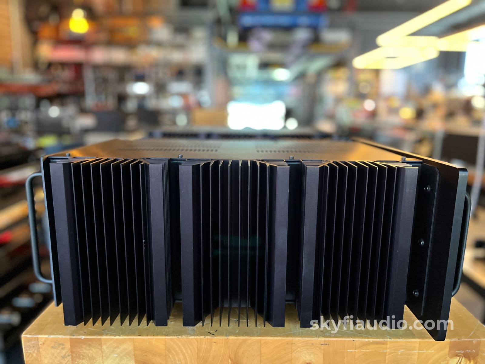 Lamm M1.2 Reference Monoblock Amplifier Pair Class A Tube / MOSFET Hybrid Amplifier