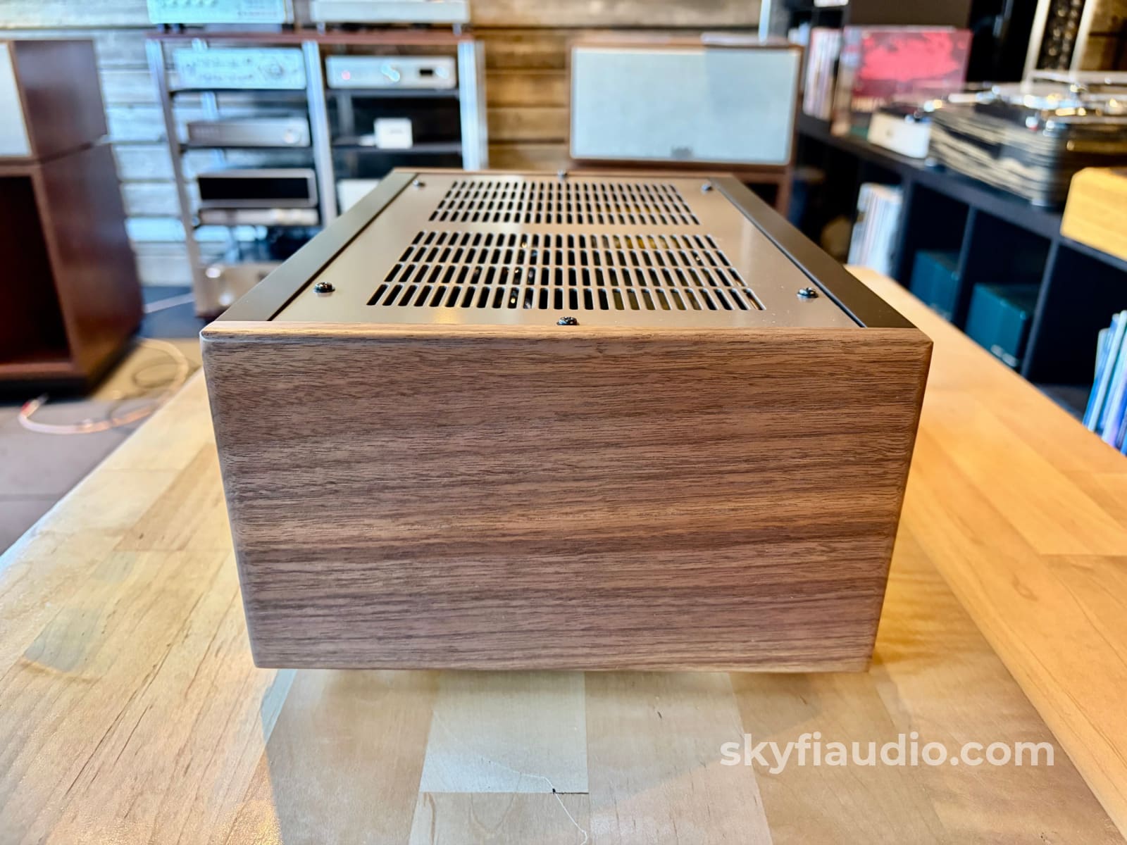 Leben CS-300XS Tube Integrated Amplifier - New - Pre-Order Integrated Amplifier