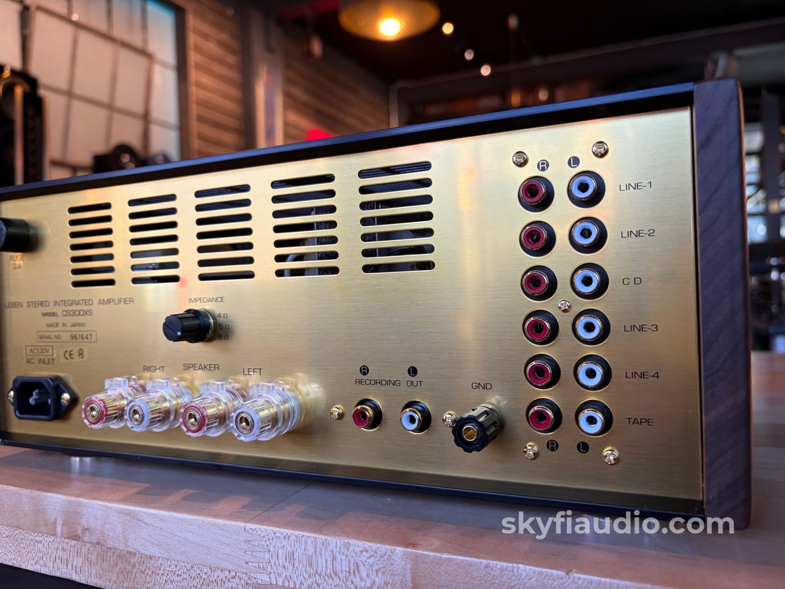 Leben CS-300XS Tube Integrated Amplifier - New - Pre-Order Integrated Amplifier