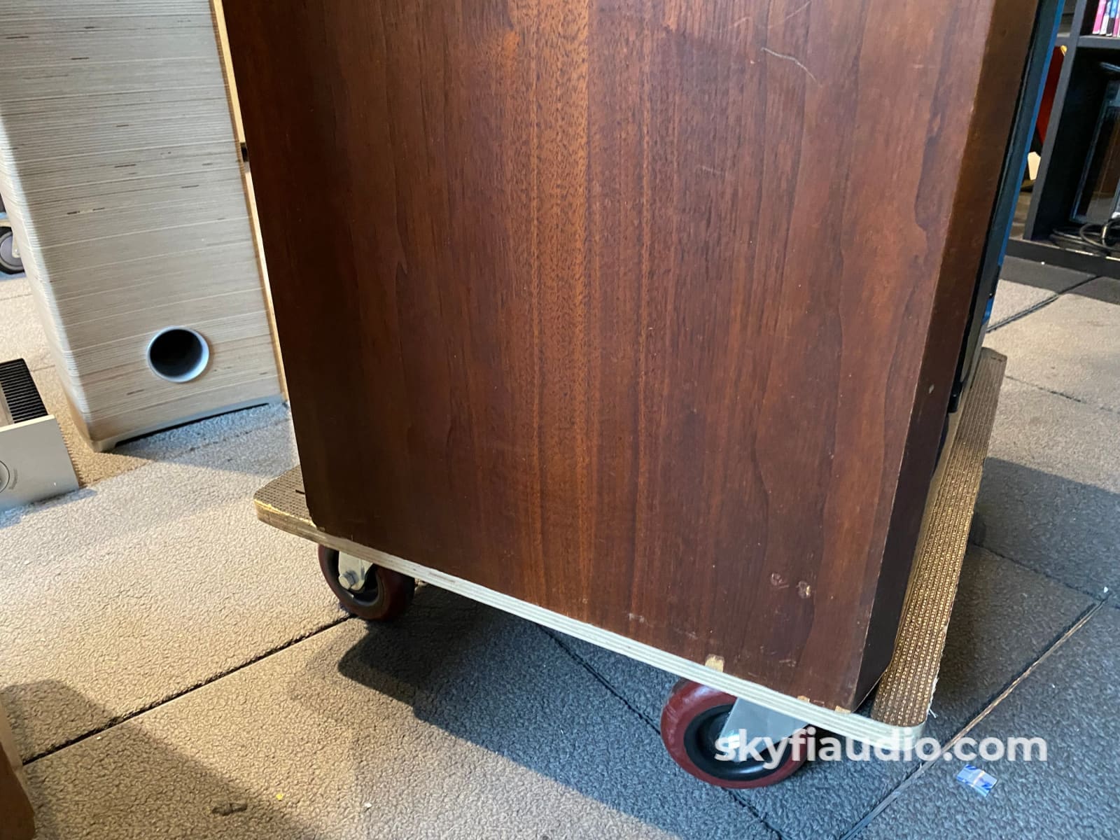 Legendary Jbl 4343 Studio Monitors Restored And Spectacular See Video Speakers
