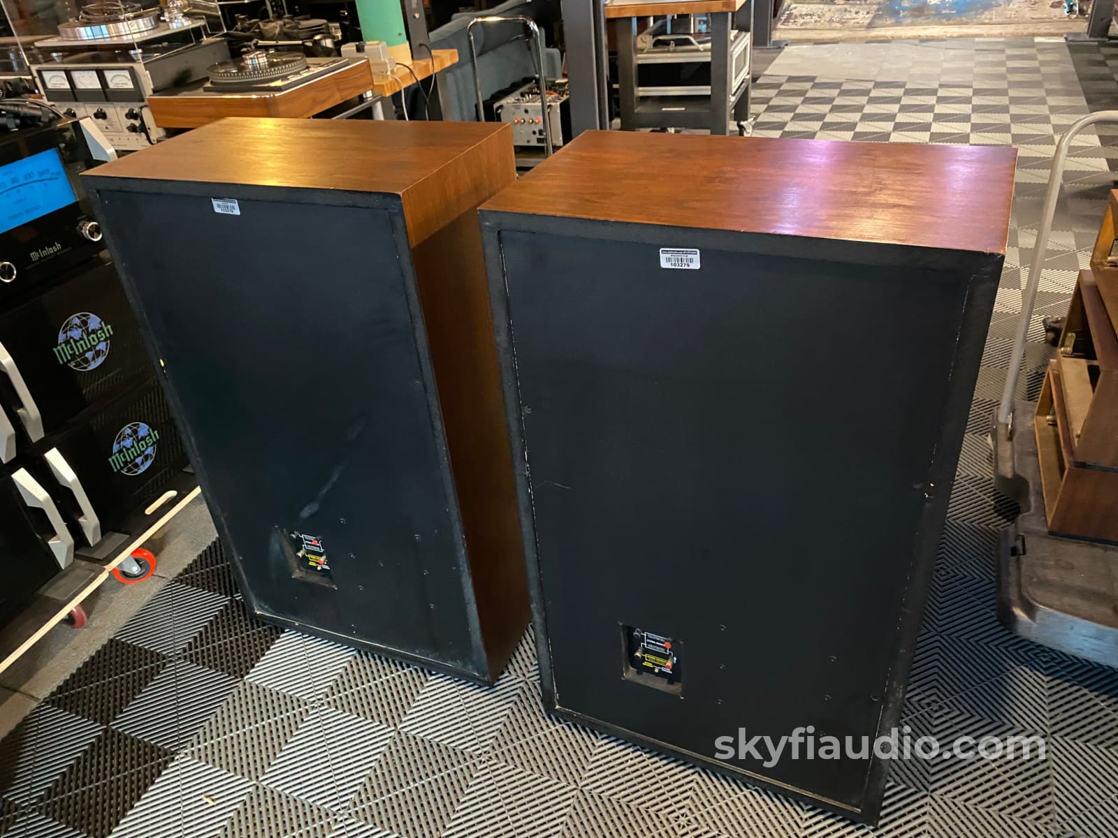 Legendary Jbl 4343 Studio Monitors Restored And Spectacular See Video Speakers
