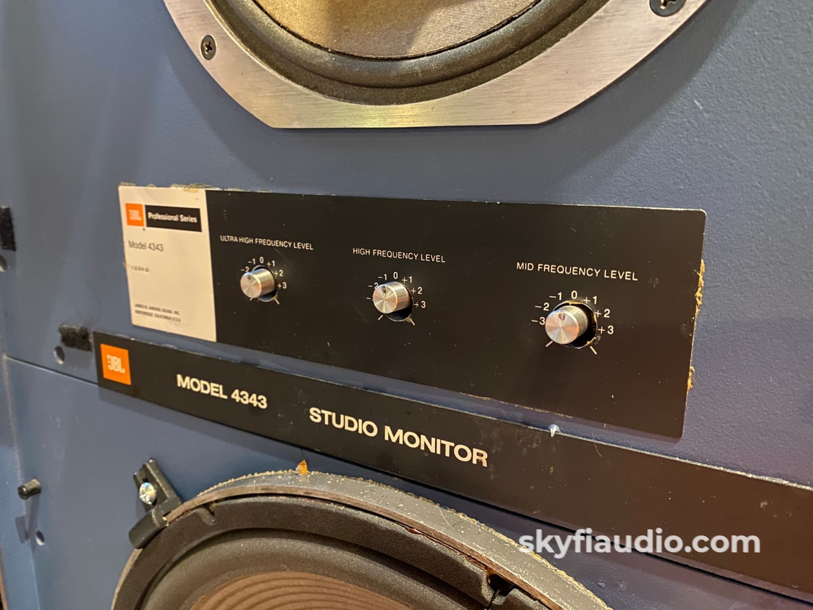 Legendary Jbl 4343 Studio Monitors Restored And Spectacular See Video Speakers