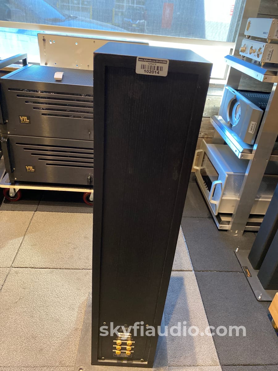 Linn Kaber Active Speakers With 3 X Lk-100 Amps And Crossover Cards