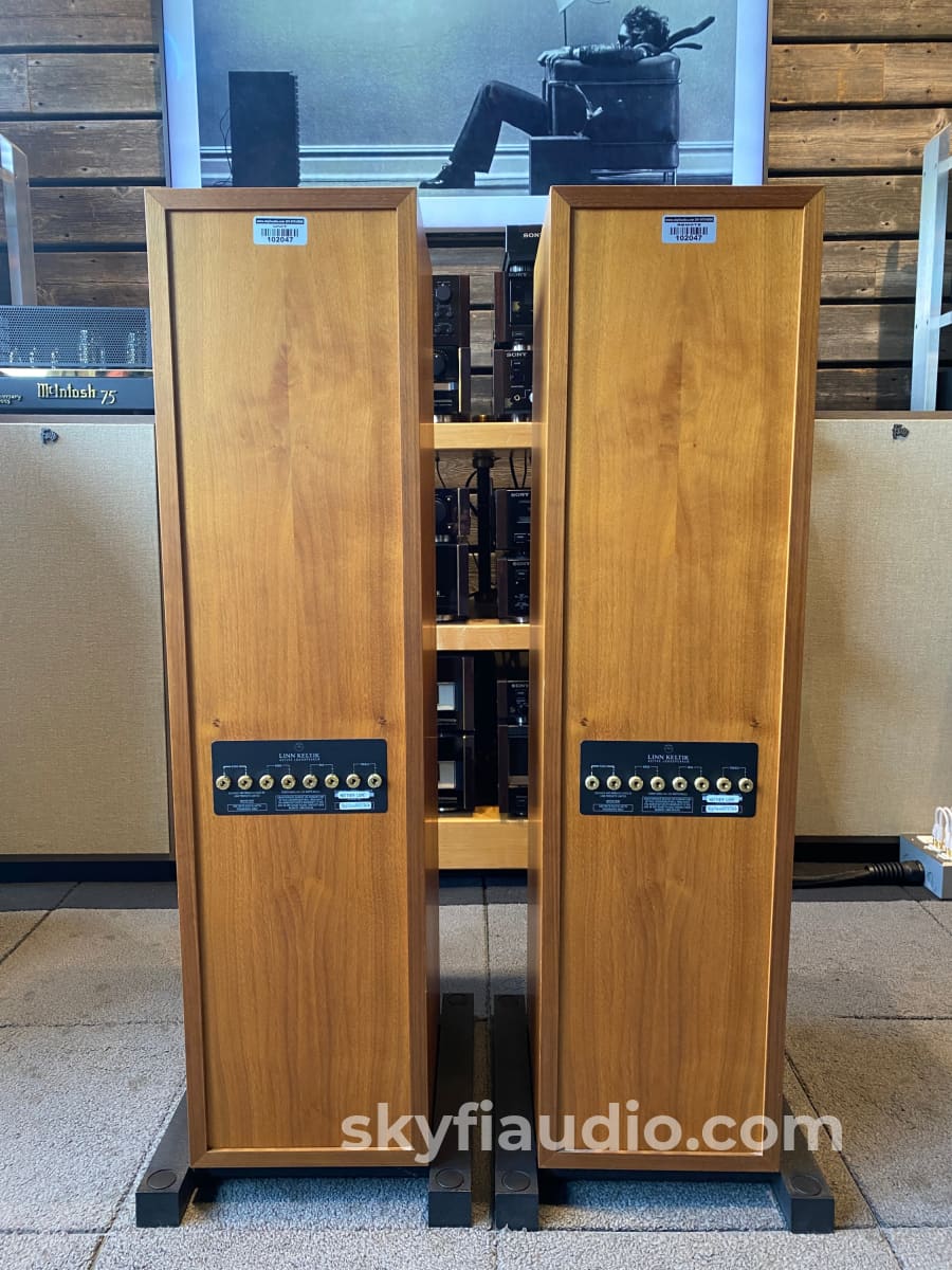 Linn Keltik Speakers + 4 Klout Amps W/ Aktiv Xo Cards