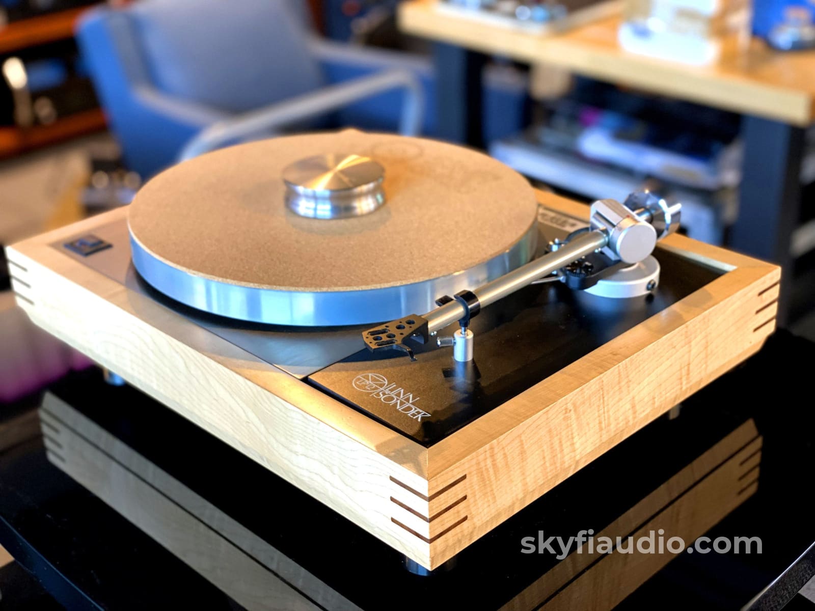 Linn LP12 Transcription Turntable with Custom Plinth and New Sumiko Ca