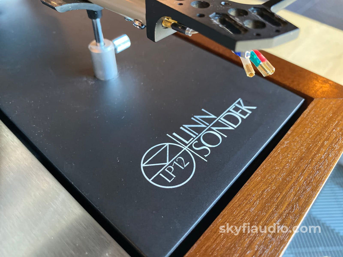 Linn Lp12 Transcription Turntable With Ittok Arm And New Sumiko Songbird