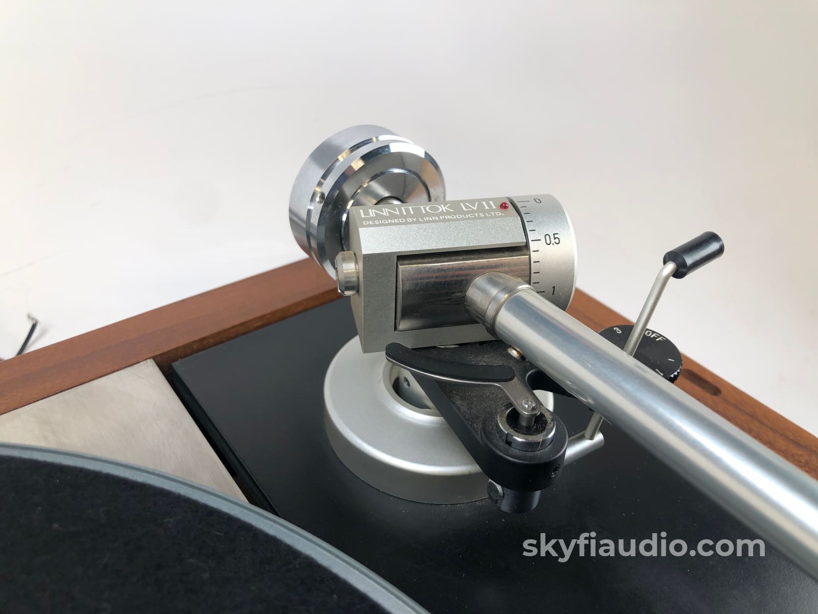 Linn Lp12 Transcription Turntable With Ittok Lvii Arm