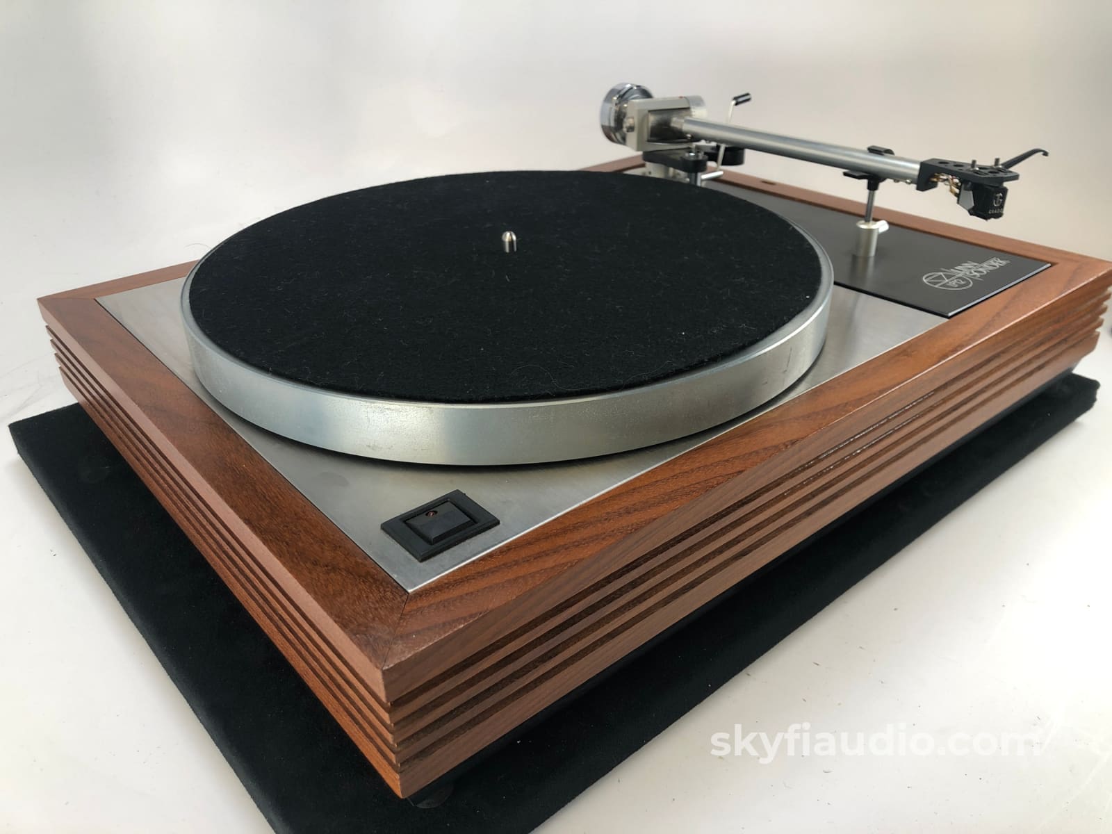 Linn Lp12 Transcription Turntable With Ittok Lvii Arm