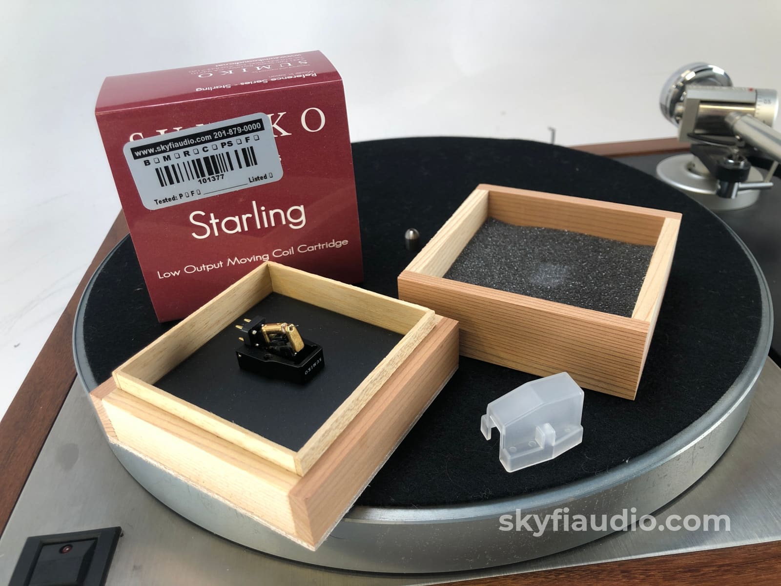 Linn Lp12 Transcription Turntable With Ittok Lvii Arm