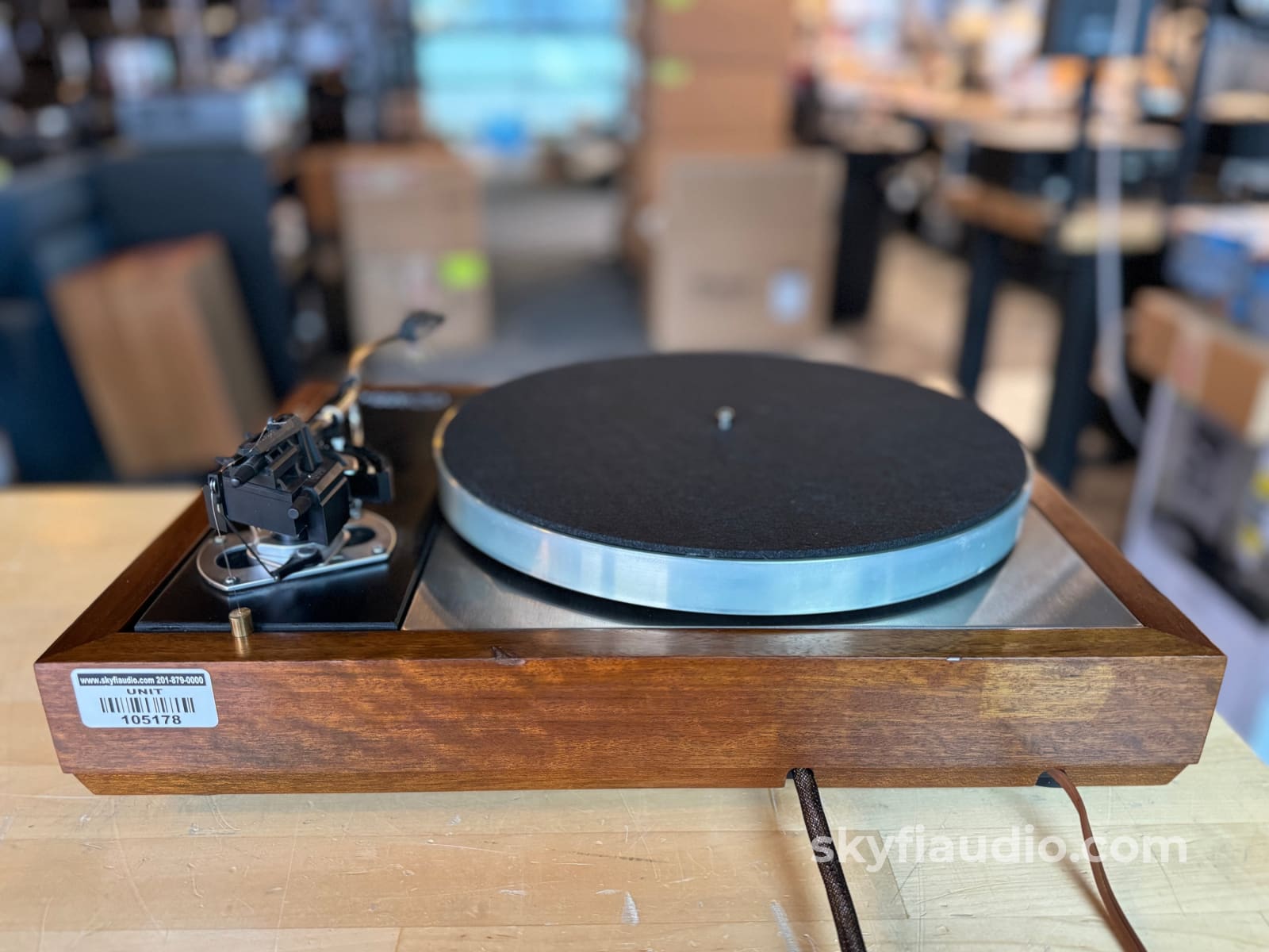 Linn Lp12 Vintage Turntable With Upgrades And Sme Tonearm