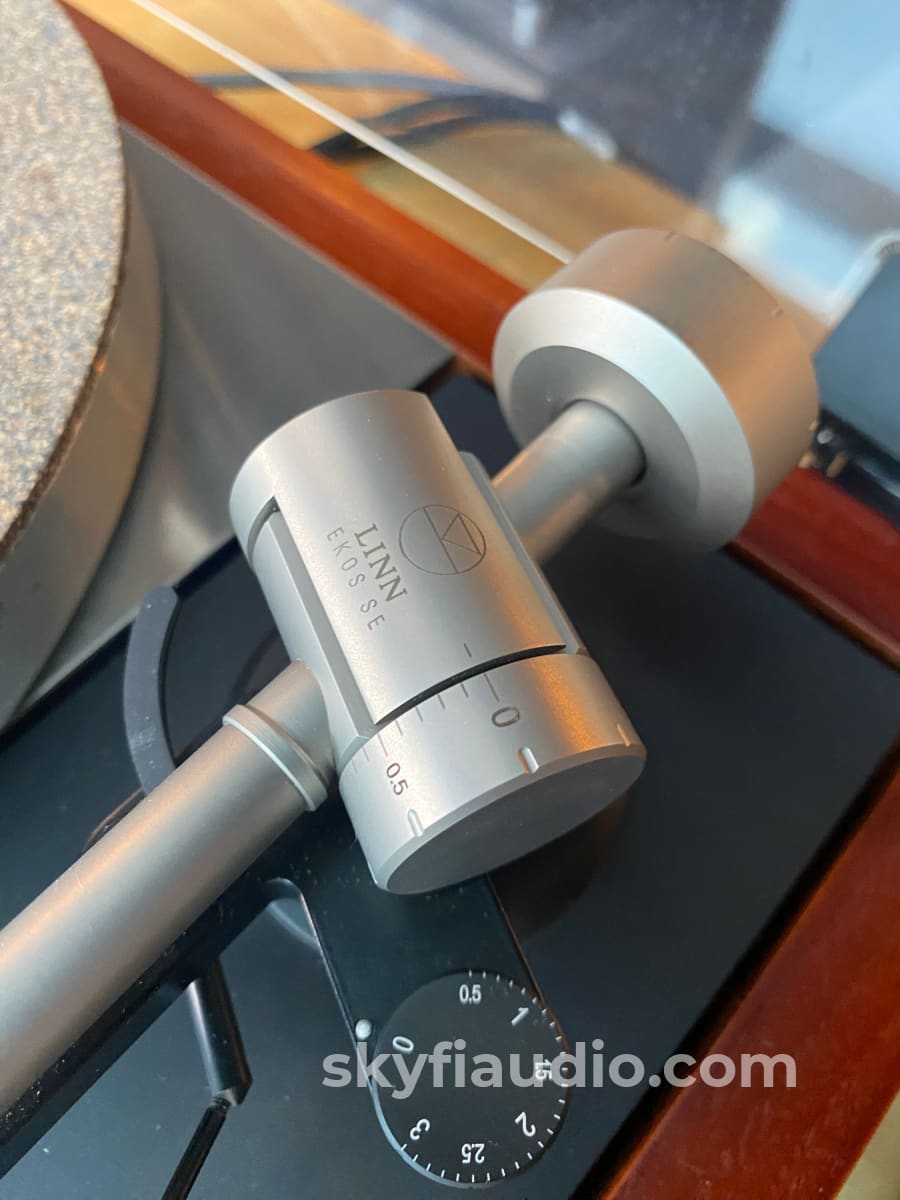Linn Lp-12 With Ekos Se Tonearm Radikal Power Supply And New Hana Mh Turntable