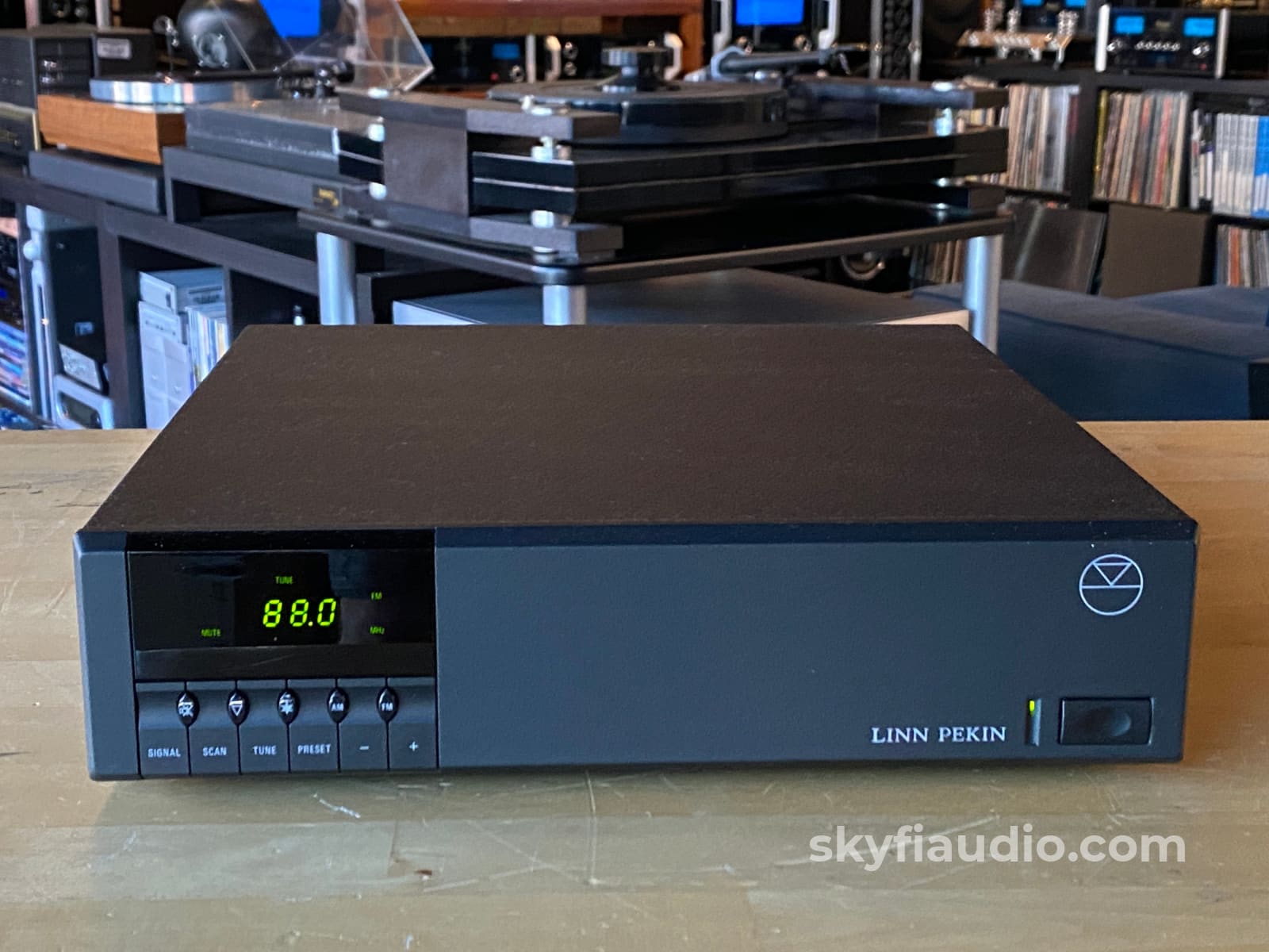 Linn Pekin AM/FM Tuner - Made in Scotland