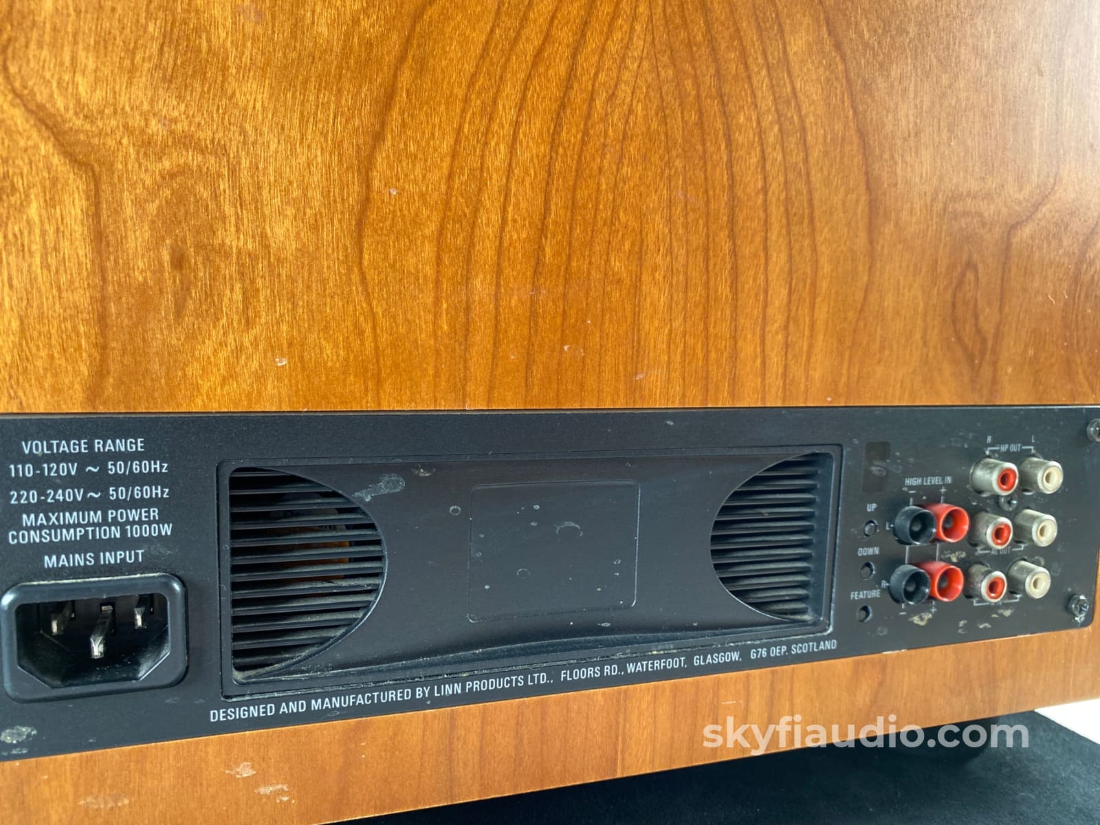 Linn Sizmik 10.25 Subwoofer In Cherry Speakers