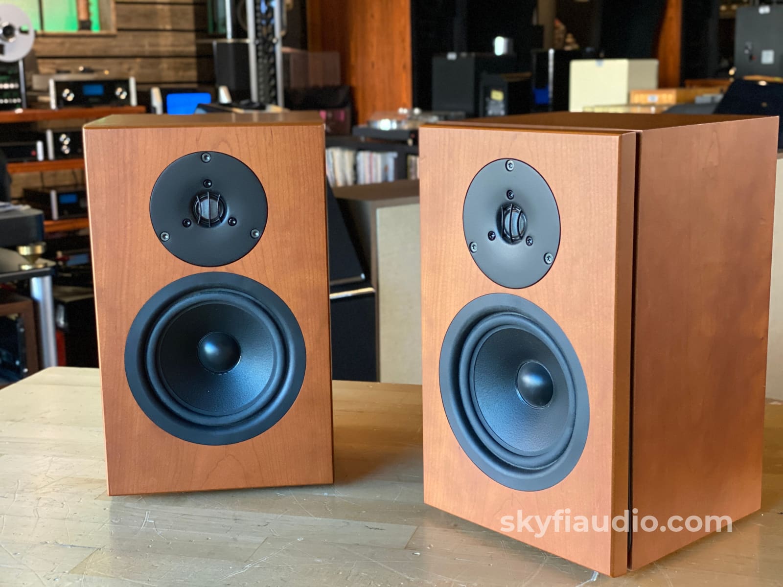 Linn Tukan Bookshelf Speaker In Teak - Made The Uk Speakers