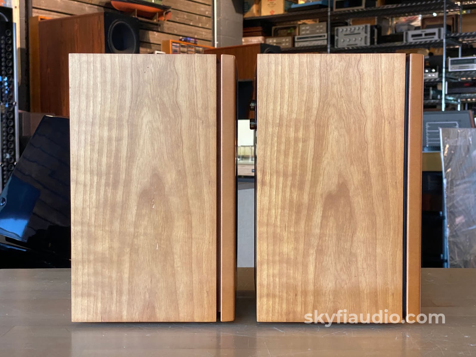 Linn Tukan Bookshelf Speakers In Teak - Made In The Uk