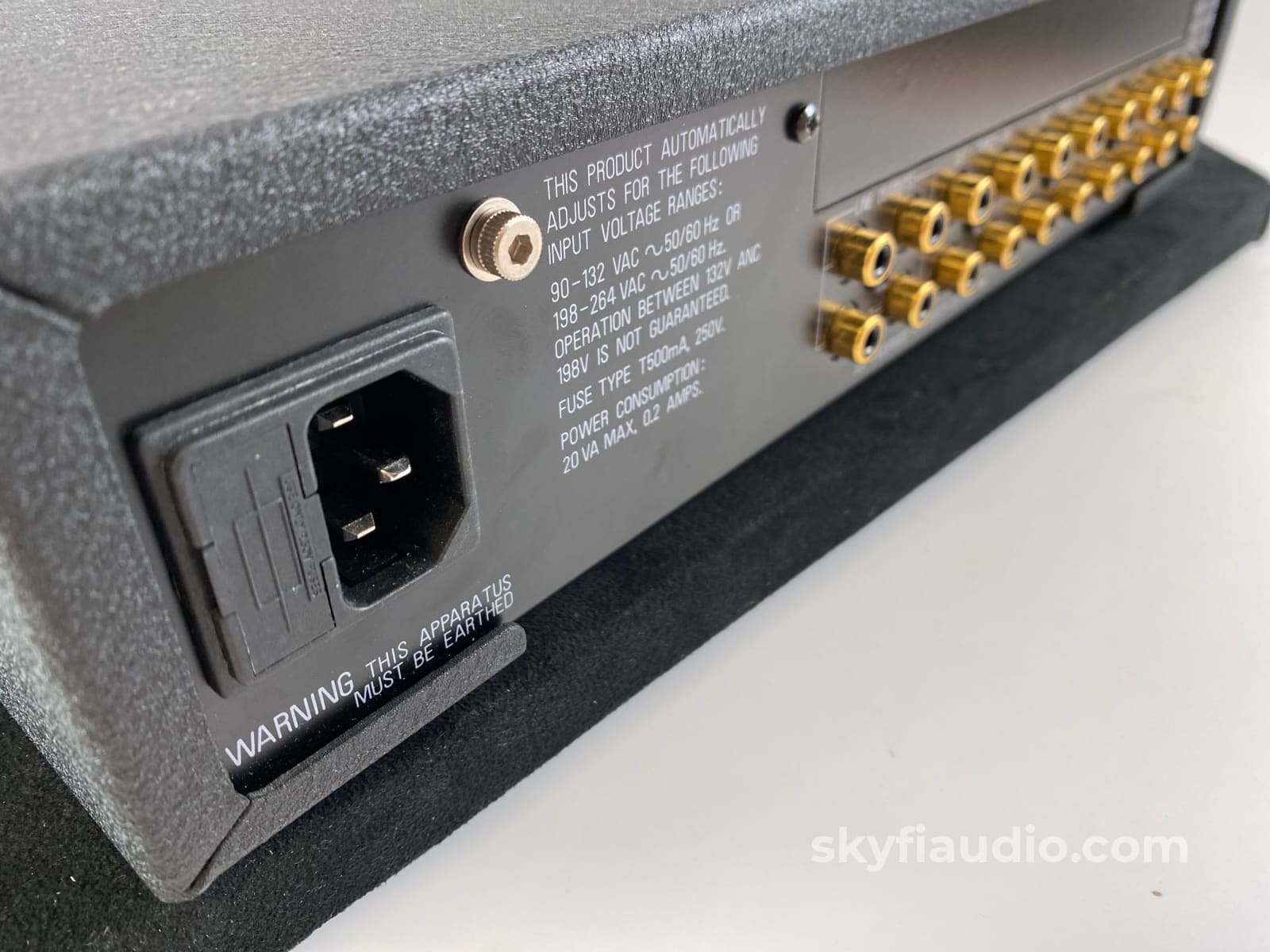 Linn Wakonda Line Preamplifier With Remote