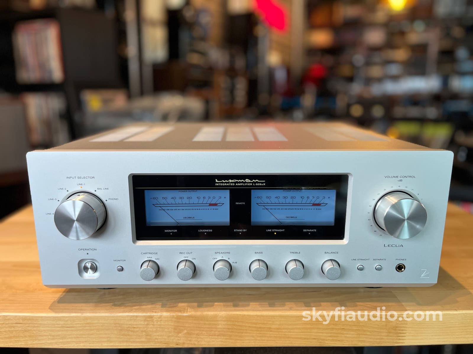 Luxman L-505uX Integrated Amplifier - 100 Watts W/ Remote - Amplifier