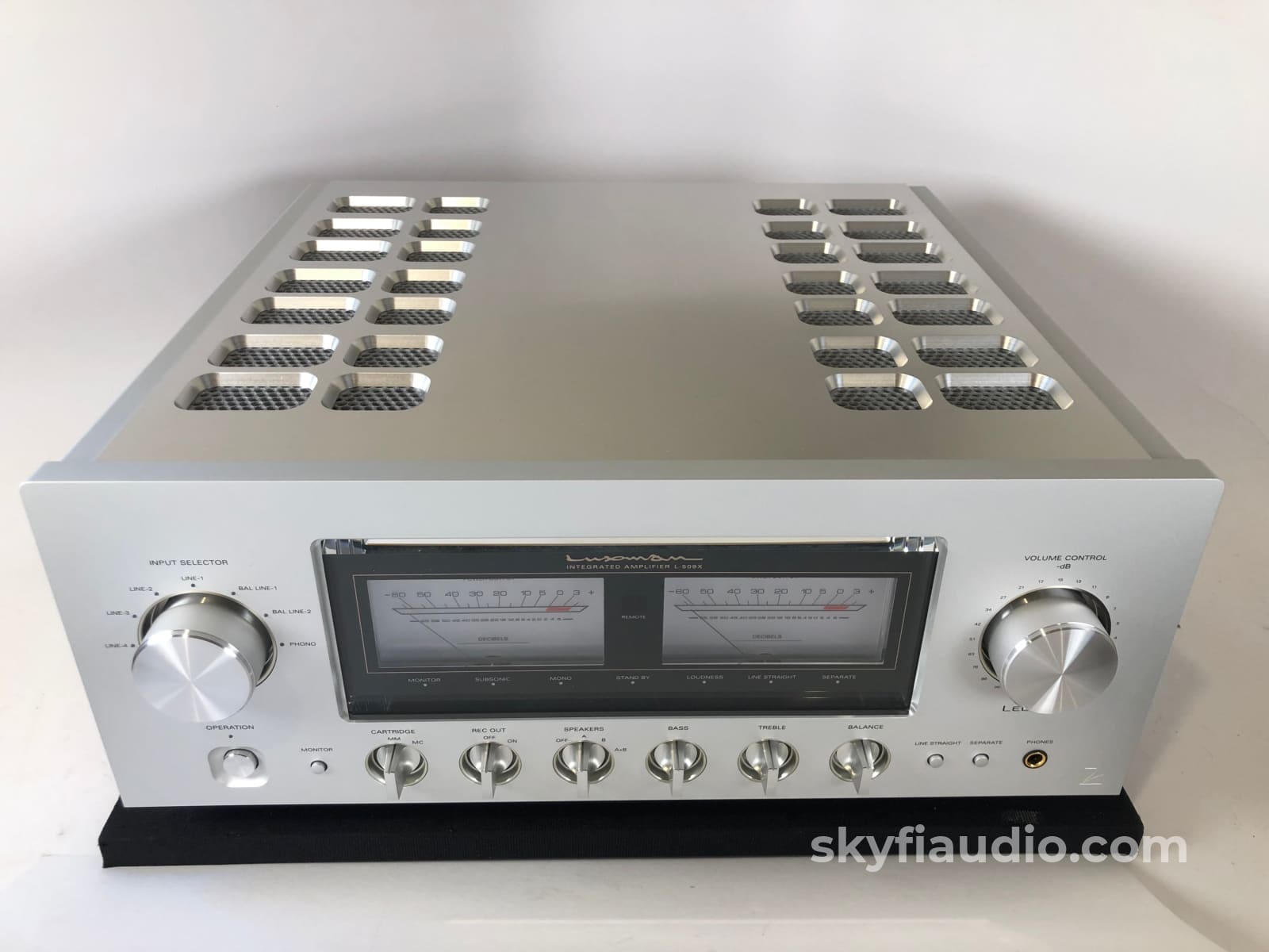 Luxman L-509X Integrated Amplifier With Phono - As New