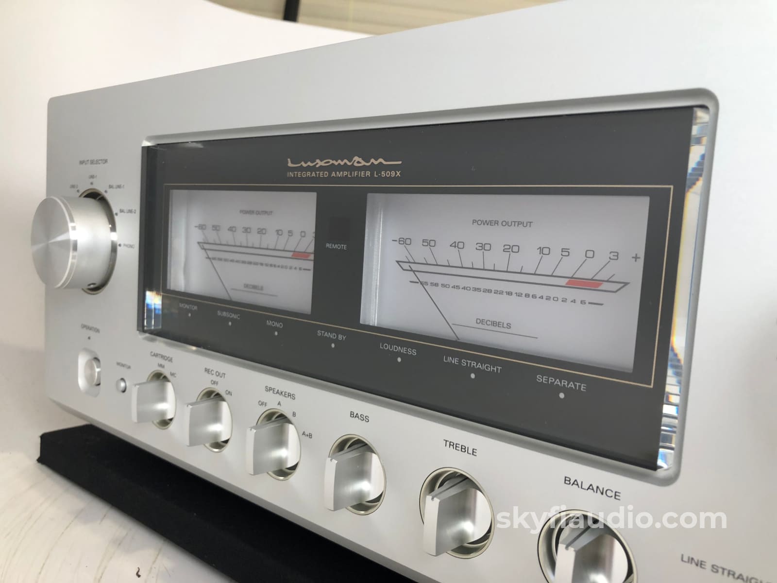 Luxman L-509X Integrated Amplifier With Phono - As New