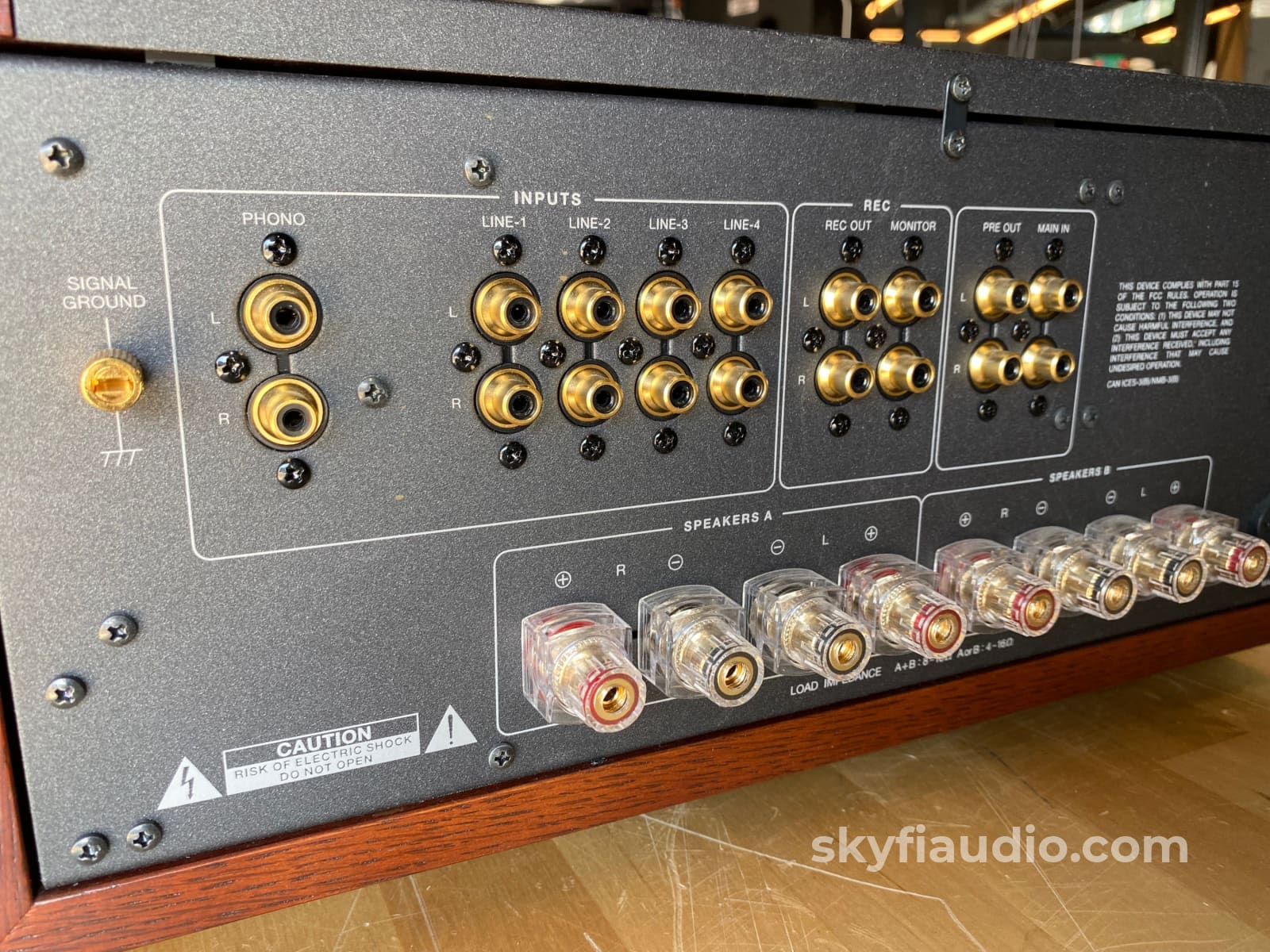 Luxman Lx-380 Tube Integrated Stereo Amplifier - Demo Unit