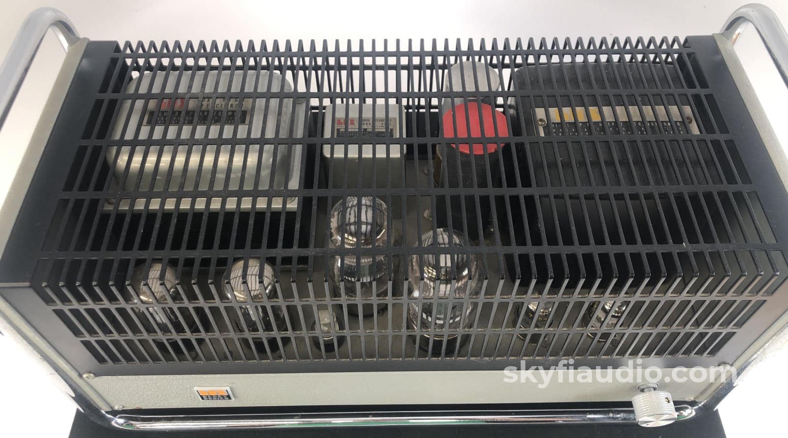 Luxman Mb8A Mono Tube Amplifiers With Kt88 Tubes - Rare And Collectible Amplifier