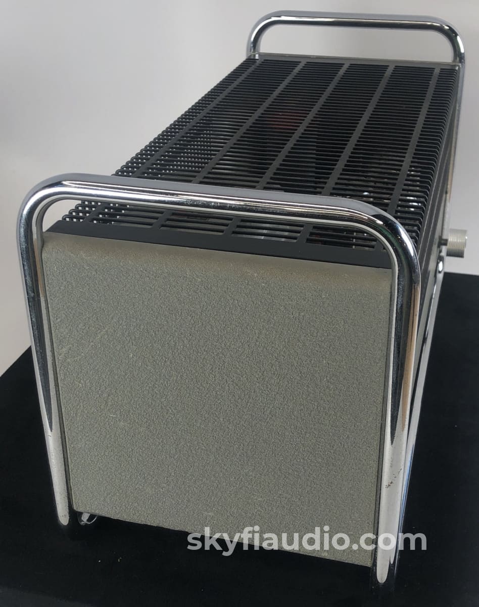 Luxman Mb8A Mono Tube Amplifiers With Kt88 Tubes - Rare And Collectible Amplifier