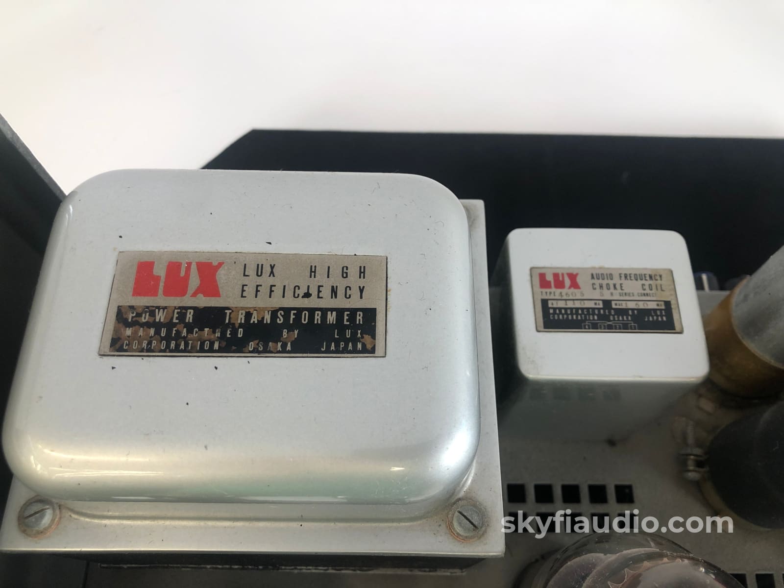 Luxman Mb8A Mono Tube Amplifiers With Kt88 Tubes - Rare And Collectible Amplifier