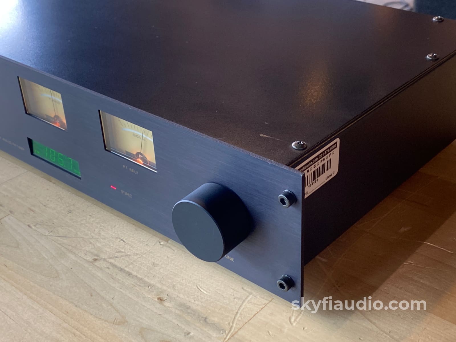 Magnum Dynalab Ft-101 Digital/Analog Reference Fm Tuner - Skyfi Top 5 Pick