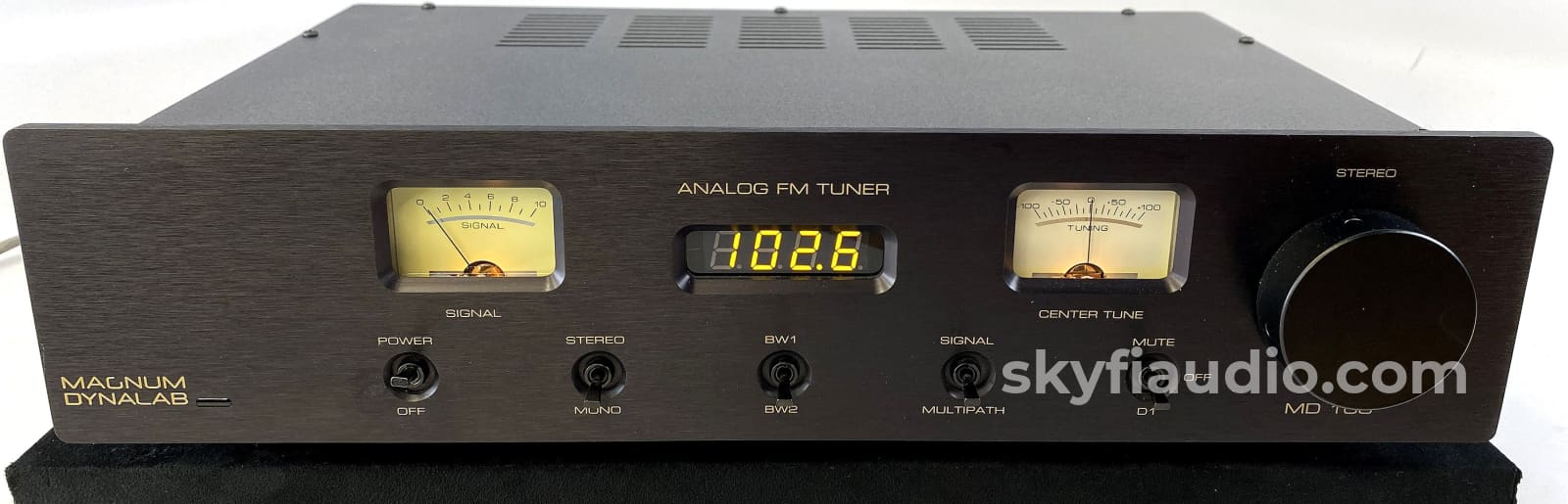 Magnum Dynalab MD-100T - Triode Tube Analog FM Tuner