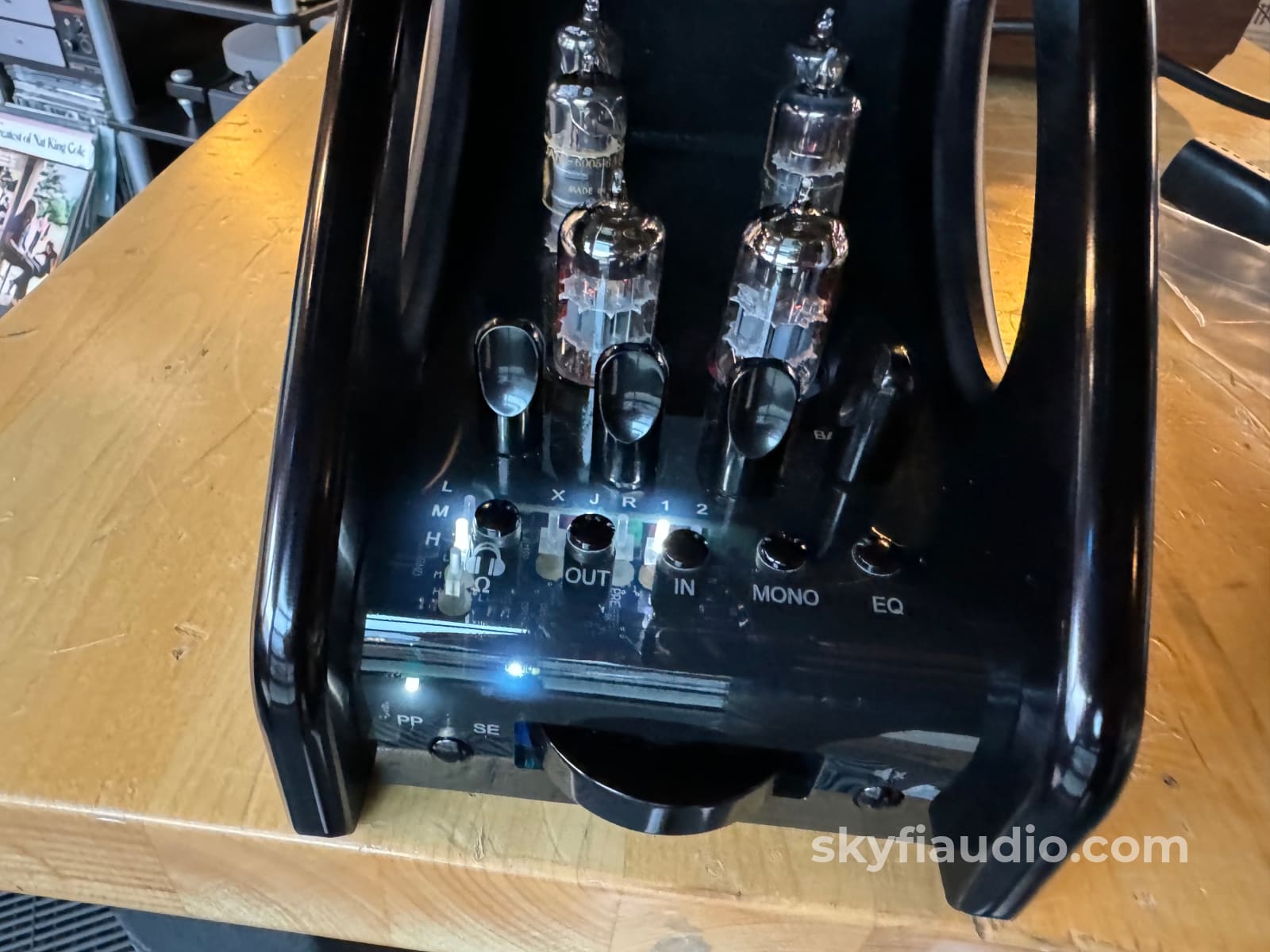 Manley Absolute Headphone Amplifier - Stunning! Integrated