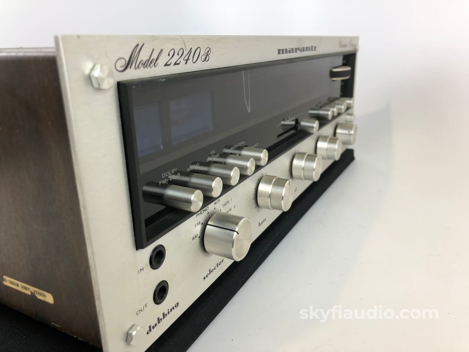 Marantz 2240B Vintage Solid State Stereo Receiver Integrated Amplifier