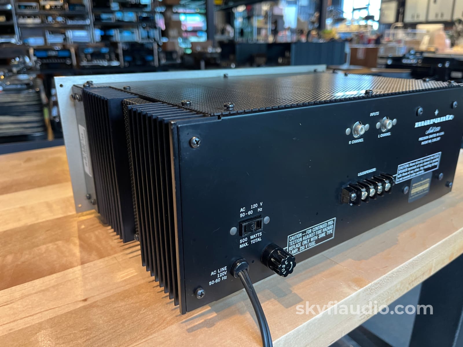 Marantz 250 Vintage Amplifier - Late Serial + Restored - Amplifier