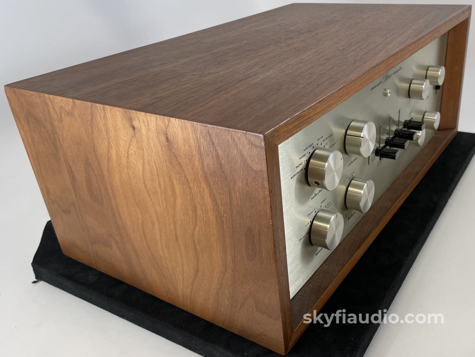Marantz Model 7 Vintage Tube Preamp - Full Restoration And Gorgeous Preamplifier