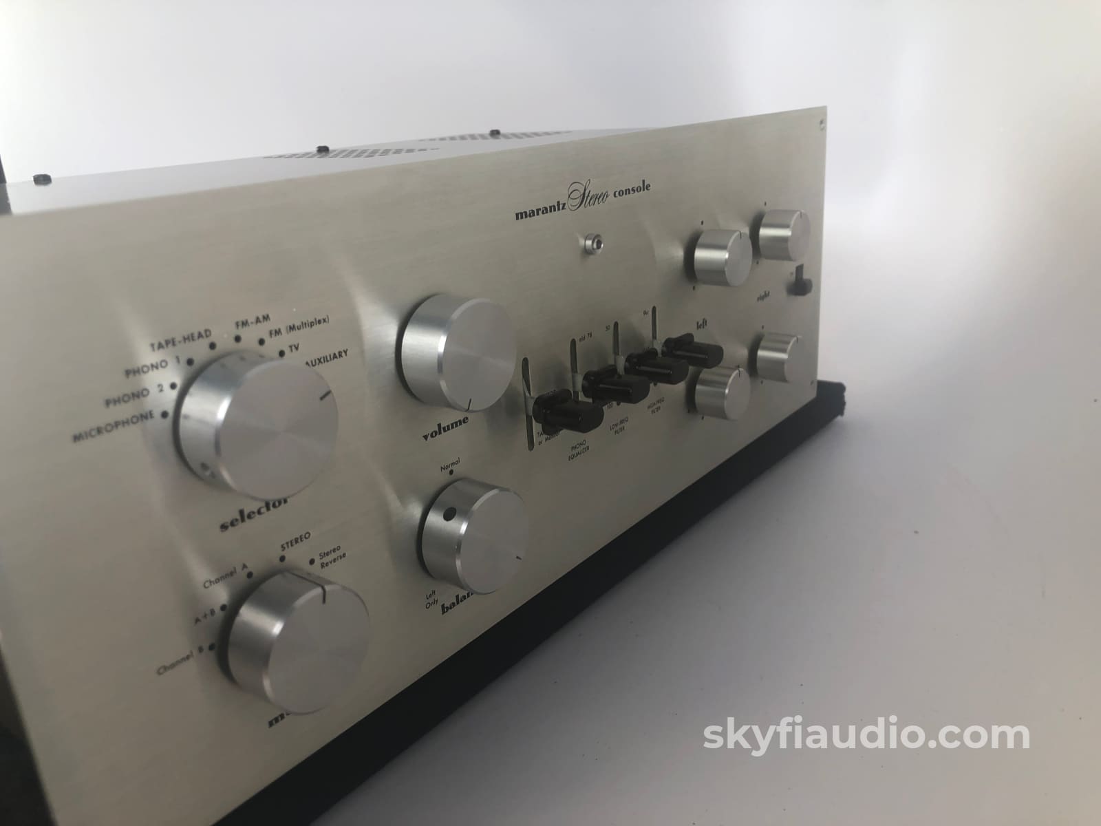 Marantz Model 7 Vintage Tube Preamp - Super Collectible Holy Grail Collection Preamplifier