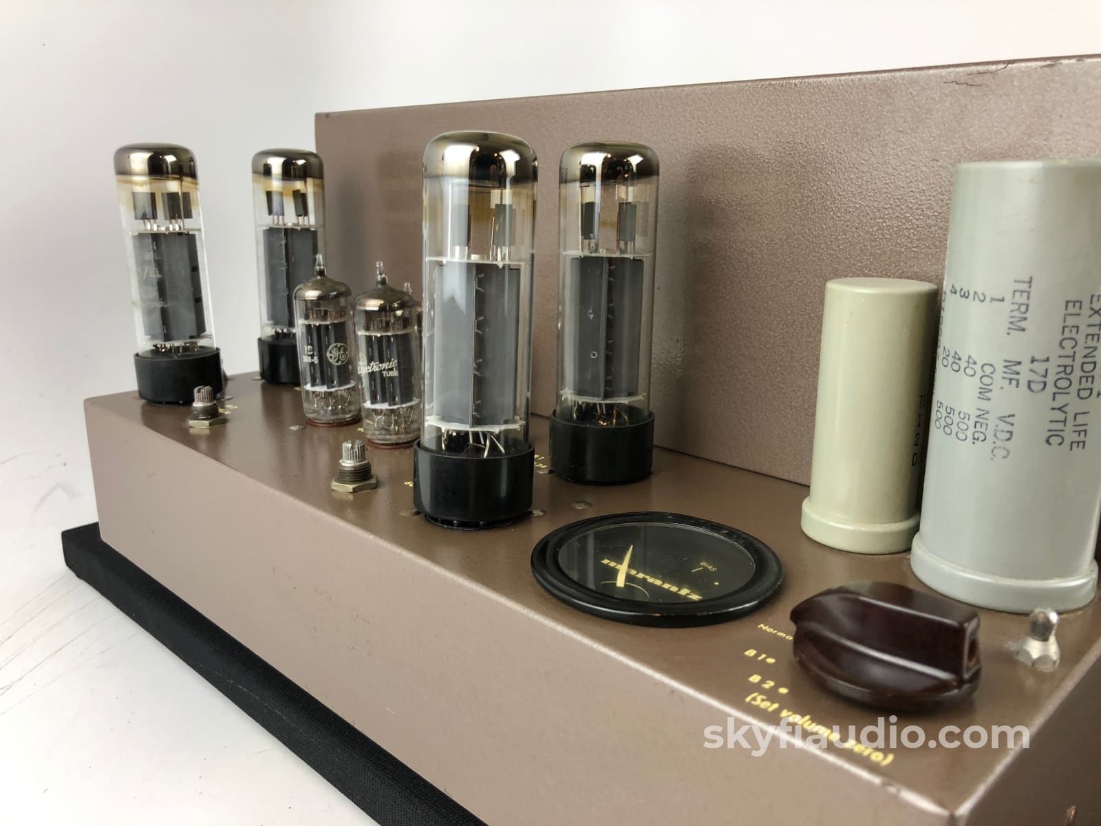 Marantz Model 8B Stereo Tube Amplifier - Highly Collectible (A)