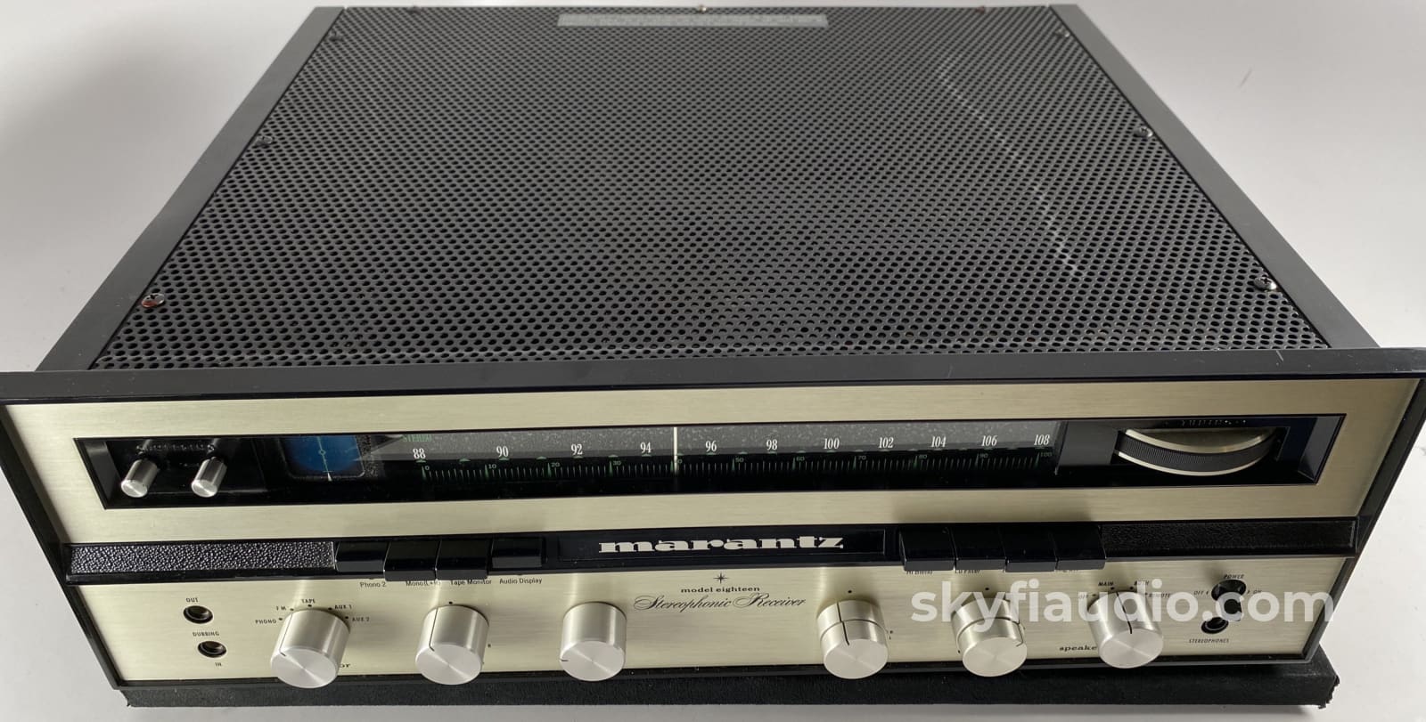 Marantz Model Eighteen (18) Stereophonic Receiver Integrated Amplifier