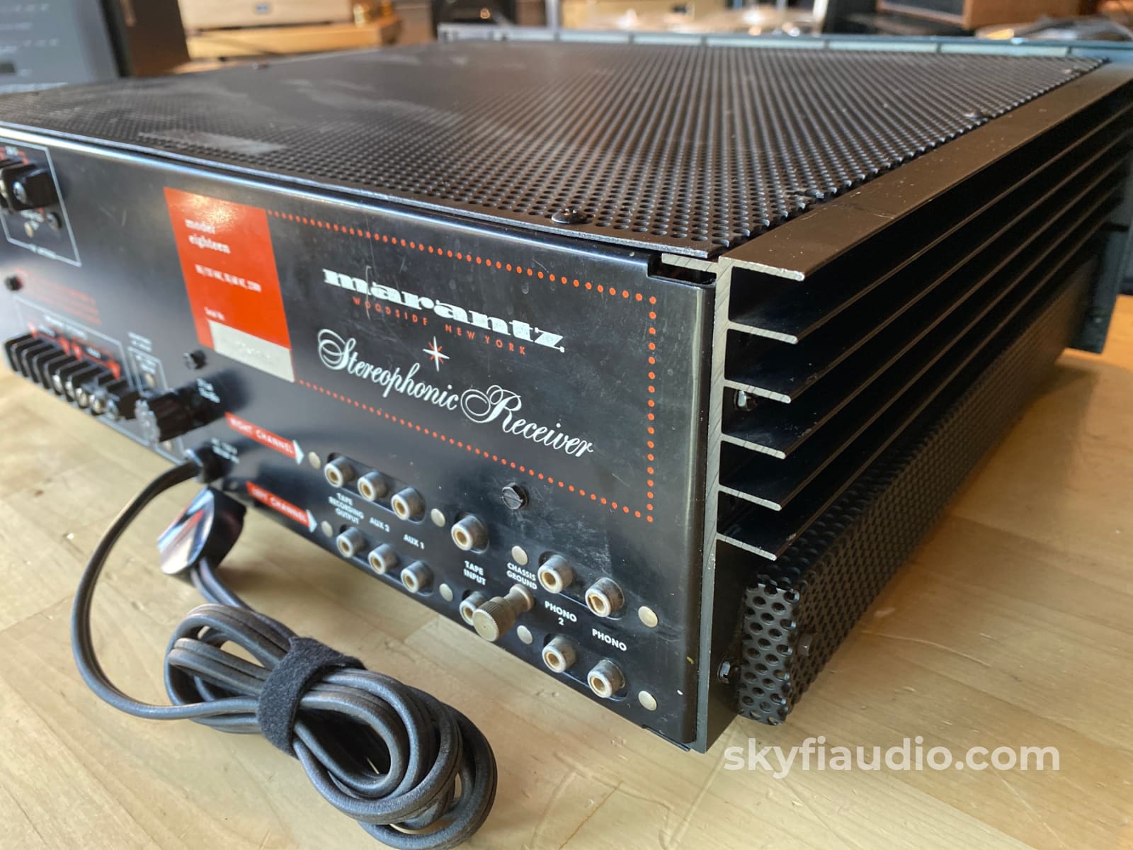 Marantz Model Eighteen - The First Receiver! Receiver