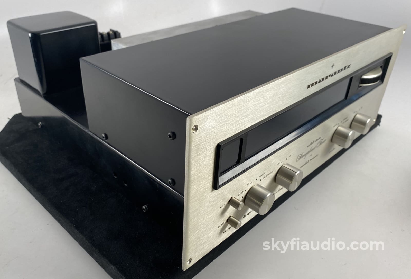 Marantz Model Twenty (20) Vintage Fm Tuner With Scope In Outstanding Condition