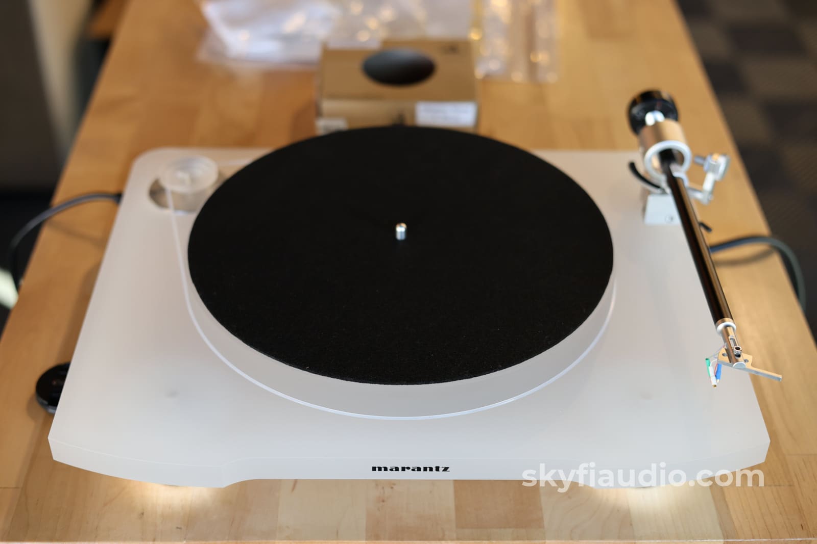 Marantz TT15-S1 Turntable - Factory B Stock - New Sumiko Blue Point No.3 Cartridge