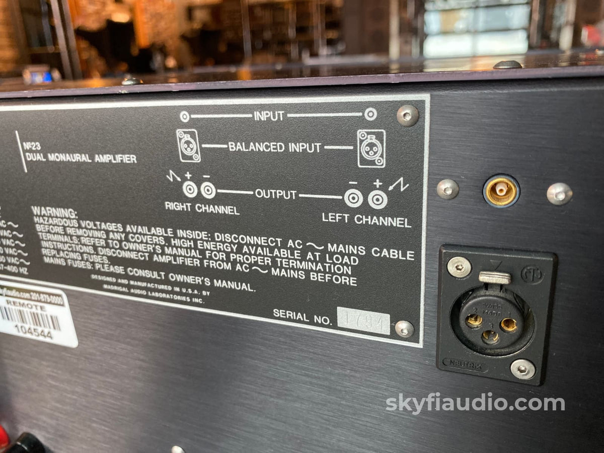 Mark Levinson No.23 Dual Monaural Solid State Amplifier