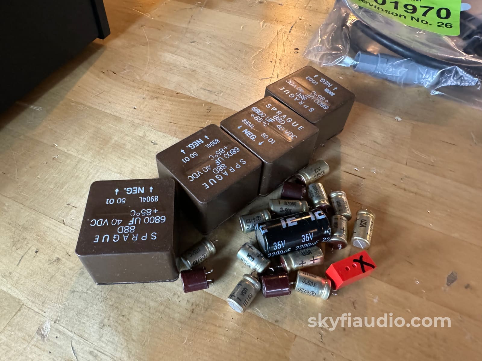 Mark Levinson No.26 Vintage Analog Preamp With Balanced Card And Power Supply (Pls-226) - Serviced