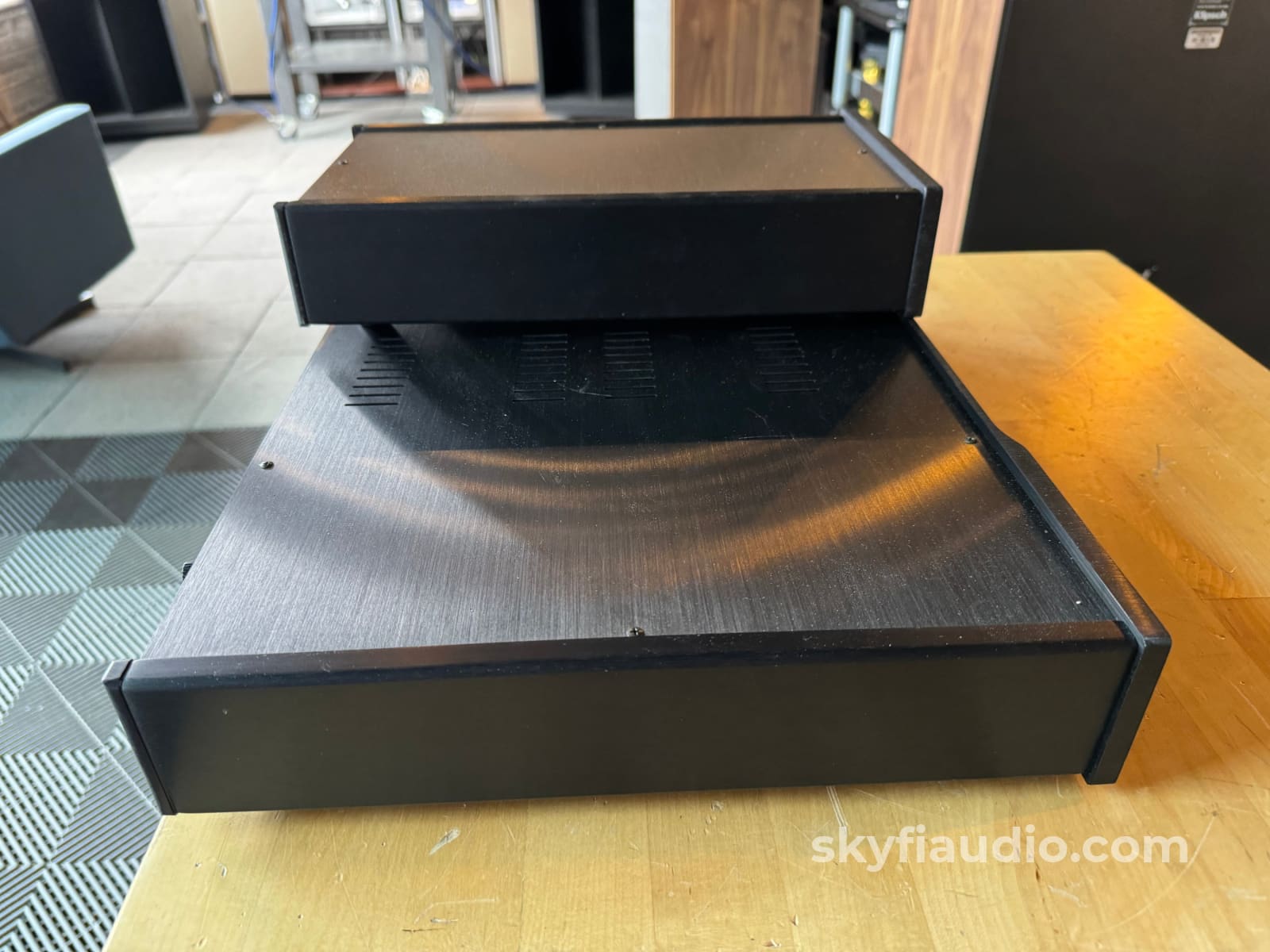 Mark Levinson No.26 Vintage Analog Preamp With Balanced Card And Power Supply (Pls-226) - Serviced