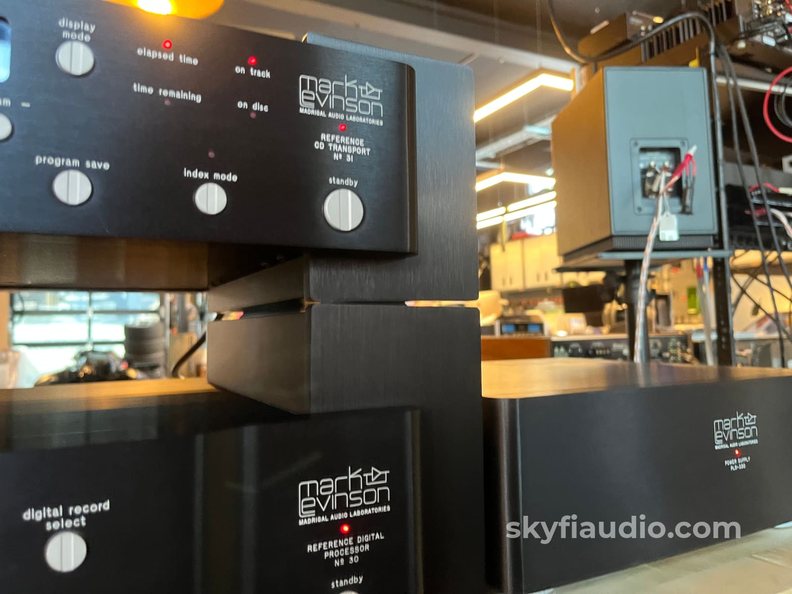 Mark Levinson No. 31 Top Loading CD Transport w/ No. 30 Reference Digital Processor and PLS 330 Power Supply CD