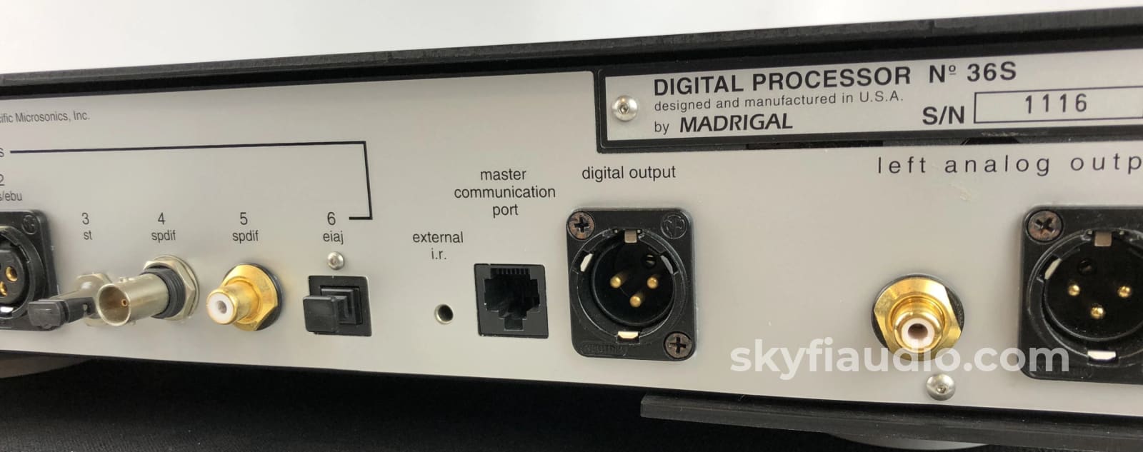 Mark Levinson No.360S Dac - Quad Multibit 24-Bit Burr-Brown Pcm1704S Cd + Digital